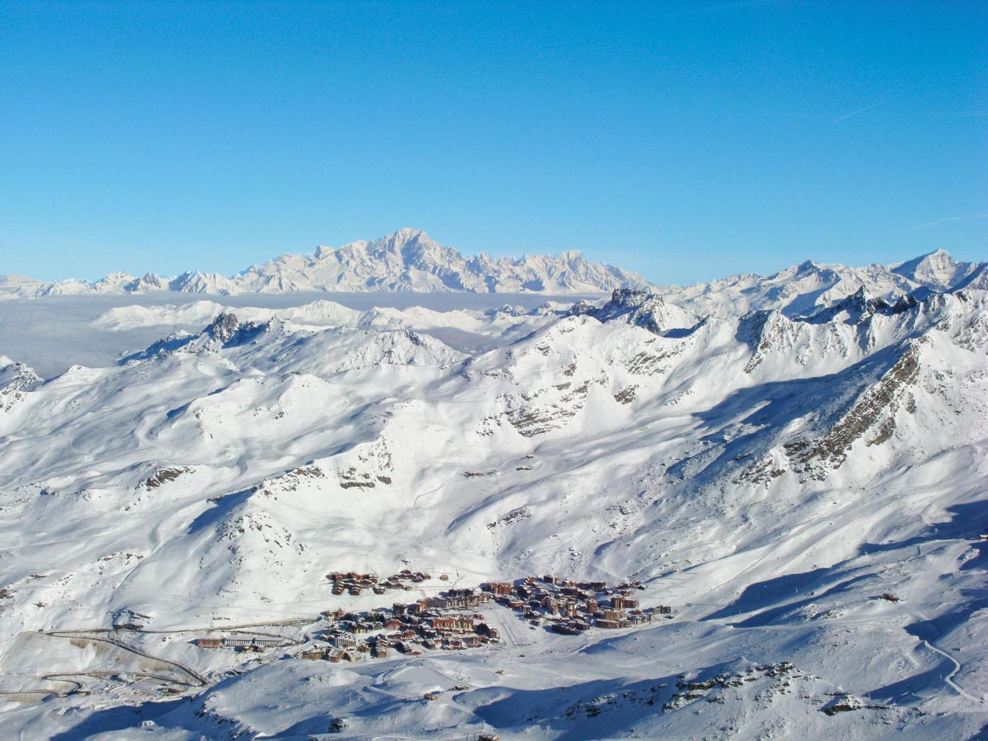 Le Roc De Peclet By Interhome * Val Thorens